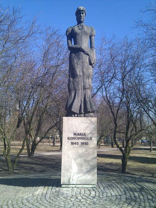 Pomnik Marii Konopnickiej we Wrześni (Wikimedia Commons)